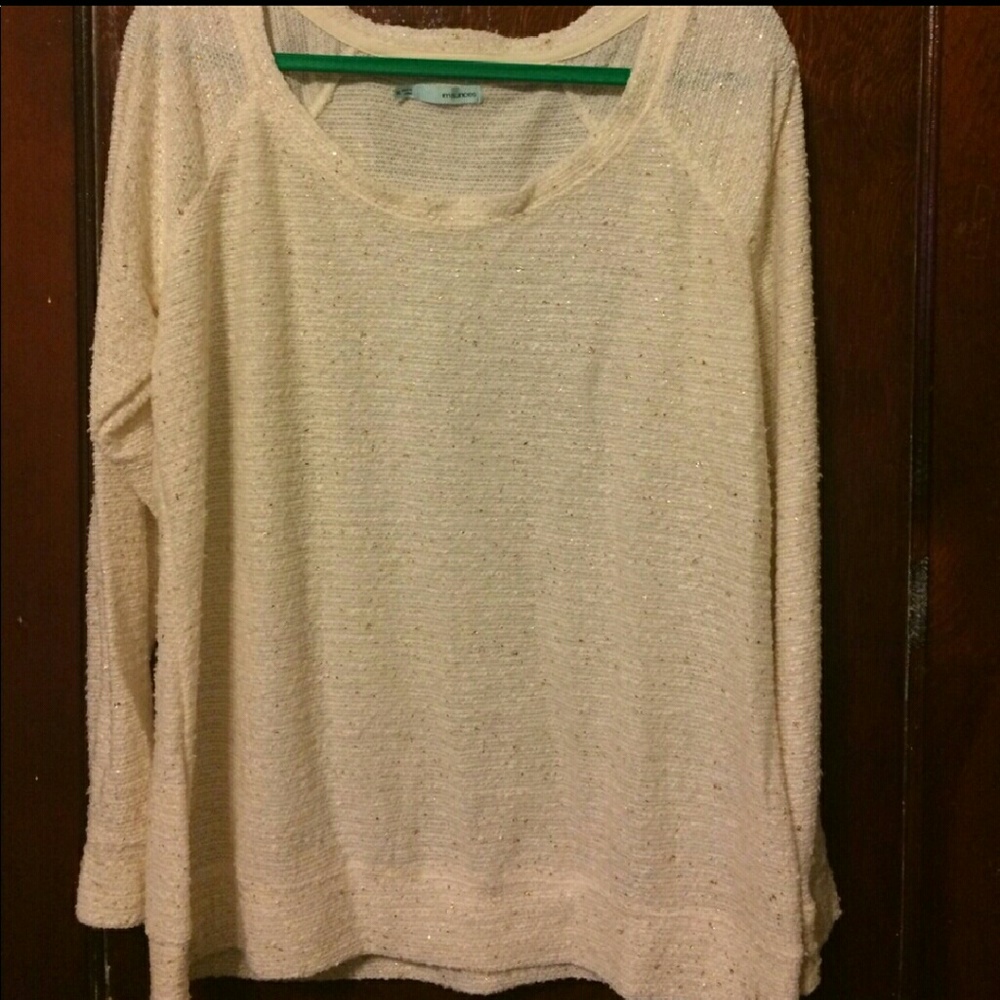 Maurices sweater